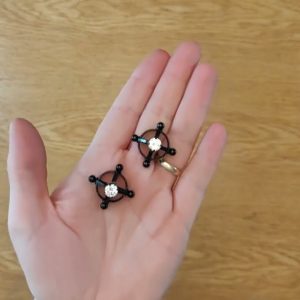 Bad Kitty Nipple Jewelery - Shiny Star Nipple Clamps PlayBlue Demo
